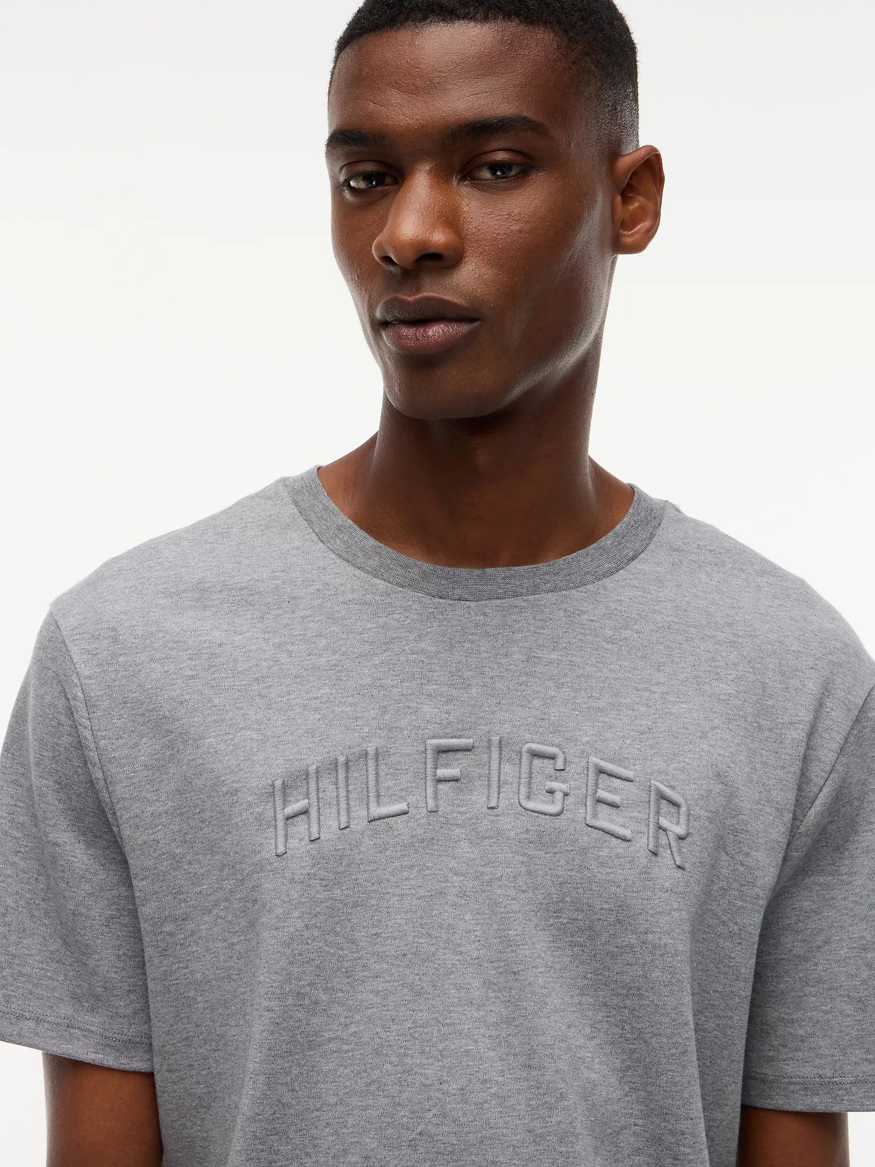 Hilfiger Embroidered Arch Logo T-Shirt B25 Grey Heather